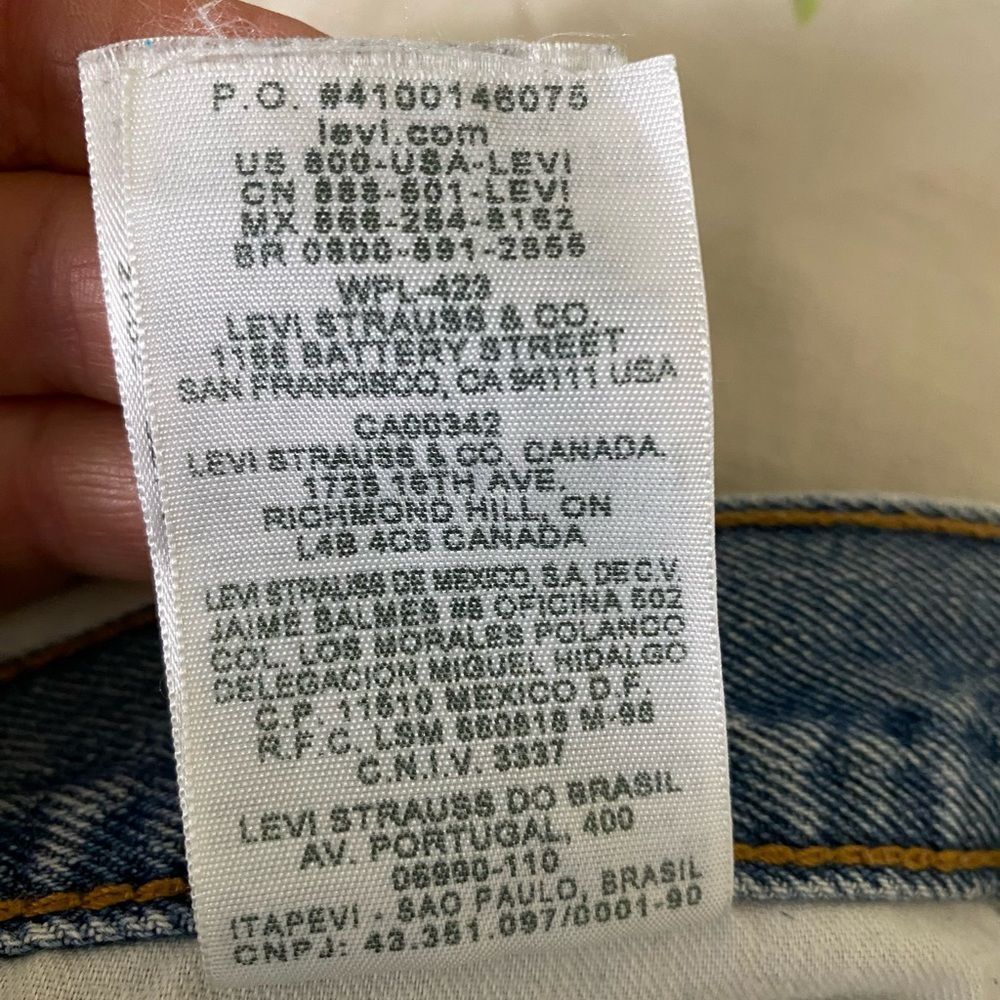 Levi's 505 Light Blue Straight Leg Jeans with Distressed Details - Picture 8 of 10